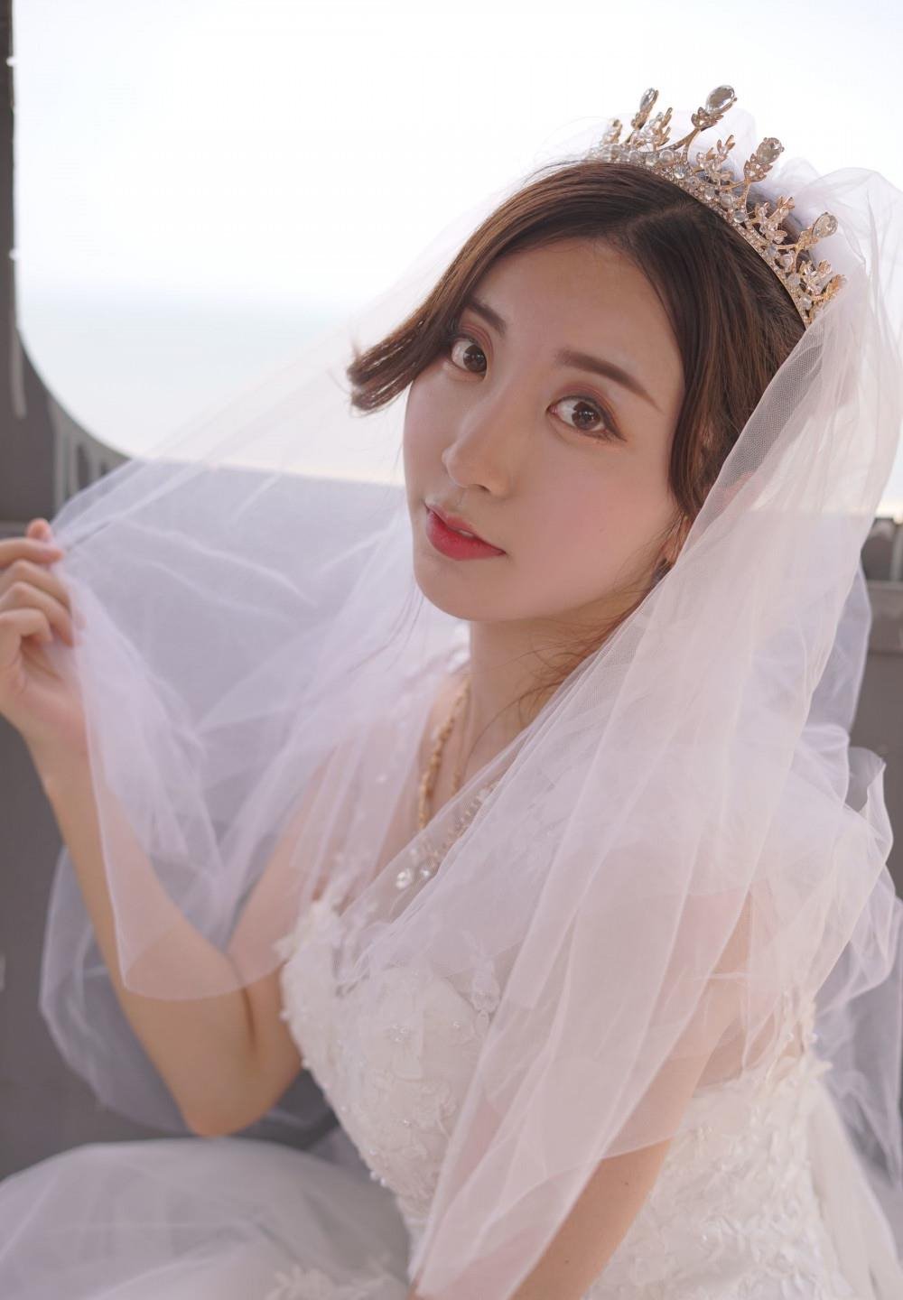 ɫ������֮Ӧ�ٻ�van